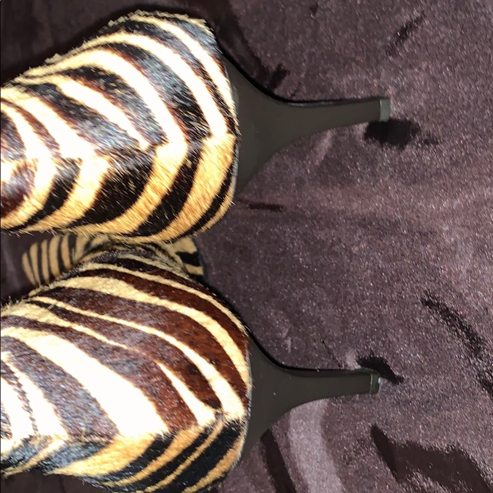 Zebra Hair Booties - Picture 7 of 7